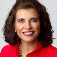 Leonora Martin's Instagram, Twitter & Facebook