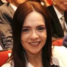 Faviola Camacho's Instagram, Twitter & Facebook