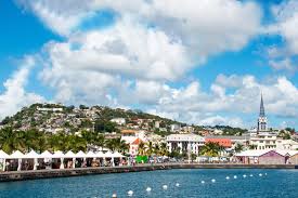 Für die ureinwohner ist sie die blumeninsel madinina. Fort De France Martinique Sehenswurdigkeiten Hafeninformation