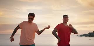 Dove e quando (english translation). Benji Fede Ecco Il Video Del Nuovo Singolo Dove E Quando Radio 105