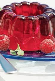 Ha la barba bianca, occhi scintillanti e una grossa pancia grassa che vibra quando ride come una bacinella. Pin On Retete Dulciuri