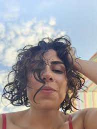 Ciao, sono Gaia. Amo ballare senza pensieri.