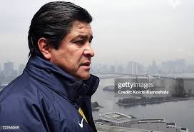 Esme Grant runs across floor based artwork 'Zobop' by Glasgow born... News  Photo