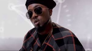 Since then, the two singers have not crossed paths until they met at the saloon and seyi said hi to the mother of one. Ice Prince Comes For Victoria Kimani Seyi Shay For Attack On Tiwa Savage Hypestation