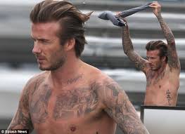 The gareth bale hairstyle has become more famous than every as football star continue to become a popular soccer players. Daniel Johnson Meet The Man Who Cuts Gareth Bale Wayne Rooney Mario Balotelli And More S Hair Daily Mail Online