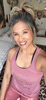 Danielle Peel's Instagram, Twitter & Facebook