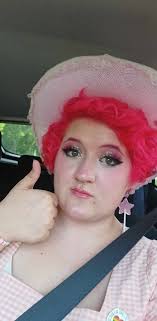 Matching pink hair with outfit ideas needed