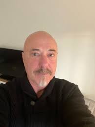 The Mitten: Editor/Writer Spotlight: Arthur Levine