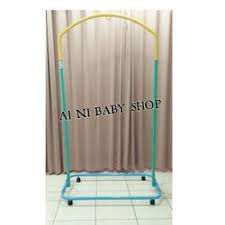 Sebab, ayunan dari besi kayu tak ada pegangan di kedua sisinya, sehingga memungkinkan si bayi terguling dan terbentur ke sisi pembatas ketika di ayun. Jual Produk Tiang Ayunan Bayi Termurah Dan Terlengkap Agustus 2021 Bukalapak