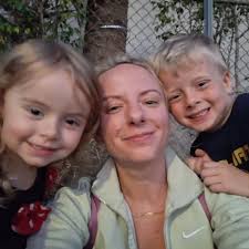 Tips for planting and propagating mokara orchids in Florida