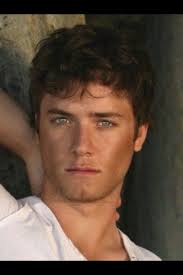Jeremy Sumpter Could Also Be Christian Grey A Little Young Though Jeremy Sumpter Jeremy Sumpter Peter Pan Actors