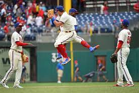 Hey sport fanatics, why don't you take a break from basketball and football talk, and cover the bases of baseball this time? Time For The Phillies To Take Advantage Of Their Good Fortune The Good Phight