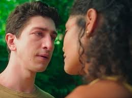 Terra e Paixão: Daniel se declara a Aline e promete terminar com Graça