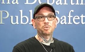 Čestná zmínka: Thomas Yoxall (záchrana policisty Edwarda Anderssona)