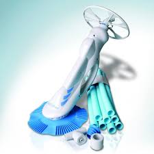 Conçu pour nettoyer fond, parois et ligne d'eau piscines. Robot Aspirateur Small Confort Gre Aspirateur Robot Piscine