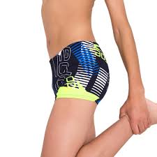 Terry grabbed his camera, a model, and 15 yards of fabric he just happened to have lying around, and set out on his adventure. ØºÙŠØ± Ù…Ø´Ø±ÙˆØ· Ø§Ù„Ù…Ù†Ø¨Ø¹ Ù…Ø®Ø·Ø· Teen Boy Speedo Model Knockerballmissoula Com