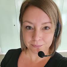 Ashley Rees's Instagram, Twitter & Facebook