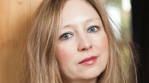 S&S scoops 'sublimely creepy' gothic by Thomas