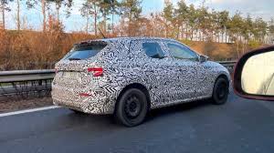 2021 skoda fabia'daki konsol tasarımının octavia'dakine benzediğini görebiliyoruz. Nova Skoda Fabia Iv Uz Jazdi V Premavke Nachytali Len Hatchback Combi Pride S Meskanim Topspeed Sk