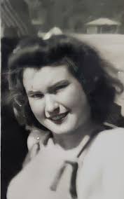 Mama Fratelli aka Anne Ramsey. Not sure if she is Bella Ramsey grandmother,  but if she is, we know from who Bella inherited her “beauty”.