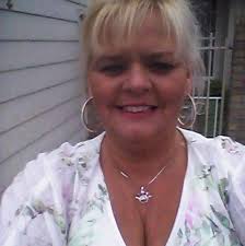 Does Portofino charge to accept Amazon packages?