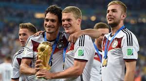 Berufserfahrung, kontaktdaten, portfolio und weitere infos: Liebes Beweis Hier Kusst Wm Held Christoph Kramer Promiflash De