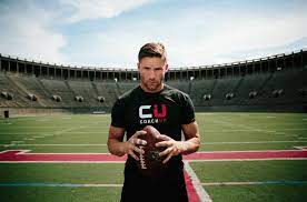 Well among the dozens of julian edelman hairstyles, we have settled on five that we must talk about in this article. 5 Best Julian Edelman Haircuts To Copy Hairstylecamp