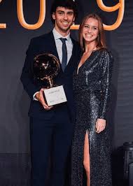 Discover margarida cordeiro net worth, biography, age, height, dating, wiki. Margarida Corceiro Dating Hot Boyfriend You Know Him Net Worth Vergewiki
