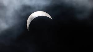 ¡Eclipse del Siglo en 2027! Dónde y Cómo Ver este Fenómeno Único