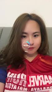 Lois Chiew (@loischiew)