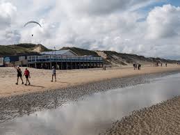 Contempla la figura de Natali Conti desnuda - curvas perfectas