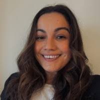 Lorena Burton's Instagram, Twitter & Facebook