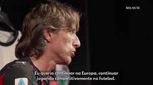 Veterano com fôlego de garoto, Modric se renova no Milan às vésperas de mais uma Copa