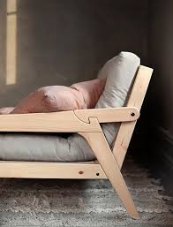 Futon Sofa En 2020 Canape Fait Maison Canape En Bois Mobilier De Salon