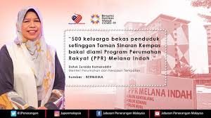 Program perumahan rakyat (ppr) adalah program kerajaan untuk memberi penempatan semula dan memenuhi keperluan tempat kediaman untuk golongan yang mempunyai pendapatan yang rendah. 500 Keluarga Bekas Penduduk Setinggan Bakal Diami Program Perumahan Rakyat Ppr Melana Indah Jabatan Penerangan Malaysia