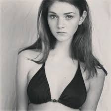 Abigail Tara-Lilly (@Taralillyy1)