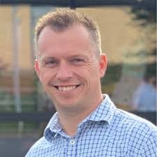 Karl Hinrichsen's Instagram, Twitter & Facebook