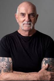 Andrew Mcphee's Instagram, Twitter & Facebook