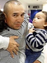 Jóvenes inmigrantes se reúnen con sus padres en Estados Unidos