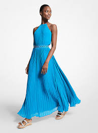 Lasciati ispirare dalla collezione bridal, gli abiti da sposa max mara: Pleated Georgette Halter Dress Michael Kors