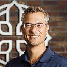 Sean Witmer's Instagram, Twitter & Facebook