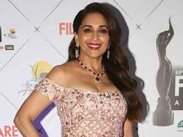 Madhuri dixit nene (pronounced maːdʱuːɾi d̪iːkʃɪt̪; Madhuri Dixit Makes Her Har Pal Fashionable With Exquisite Jewellery Filmfare Com