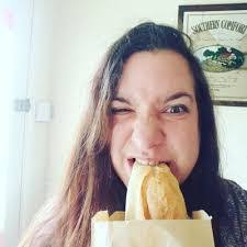 Mary Cully's Instagram, Twitter & Facebook