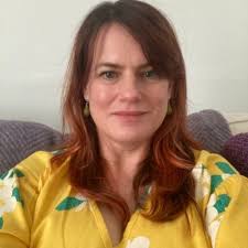 Ruth Irving 💙 (@RuthHIrving)