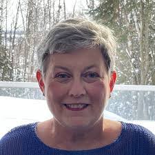 Diane Gee's Instagram, Twitter & Facebook