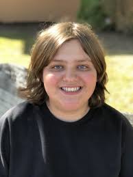 The Play that Goes Wrong 2022 WHS Playbill.indd