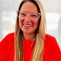 Alisha Wiegand's Instagram, Twitter & Facebook