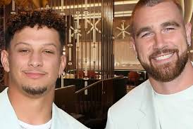 Chiefs stars Patrick Mahomes and Travis Kelce's Steakhouse is set to open  in Kansas City this summer! According to a statement issued yesterday by  Noble 33 (the hospitality group working with Mahomes