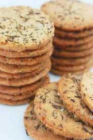 Les Sables Sales Du Sud 180g De Farine 70g De Beurre Sale 45g D Huile D Olive 1 4 De Cuilleree A Cafe D Recette Recette Petit Sable Recettes De Cuisine