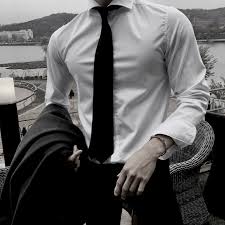 Pin By Kayla On Muses In 2020 Daddy Aesthetic Mens Outfits Fashion